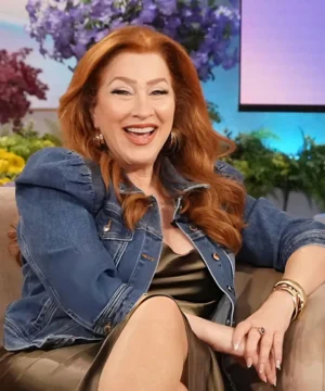 Lisa Ann Walter The Jennifer Hudson Show S04 denim jacket casual celebrity style