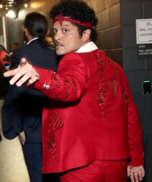 Bruno Mars red carpet blazer from the 68th GRAMMY Awards with elegant silhouette and stylish finish