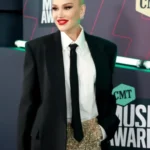 Gwen Stefani Black Blazer