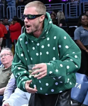 Green hoodie worn by Justin Bieber at Lakers game casual men’s sports fan apparel