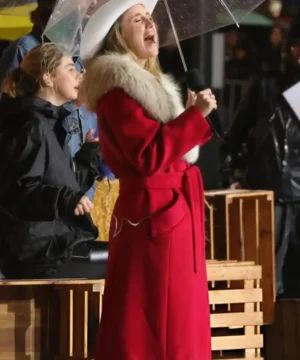 Macy’s Thanksgiving parade Lainey Wilson coat designed for cozy comfort and holiday street style