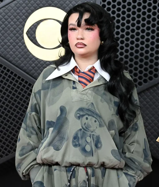 Lola Young 68th Annual GRAMMY Awards jacket featuring stylish red carpet design and celebrity-inspired outerwear