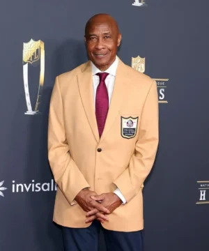 Pro Football Hall of Fame Lynn Swann blazer, premium football legend collectible worn by NFL great