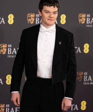 Robert Aramayo BAFTA 2026 event blazer classic slim fit formal jacket