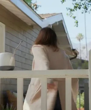 Television-inspired Christa Miller Shrinking S03 long coat with structured fit and contemporary statement look