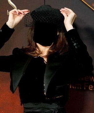 Women’s Black Velvet Tuxedo Blazer Luxury Red Carpet Evening Jacket" - Image 4